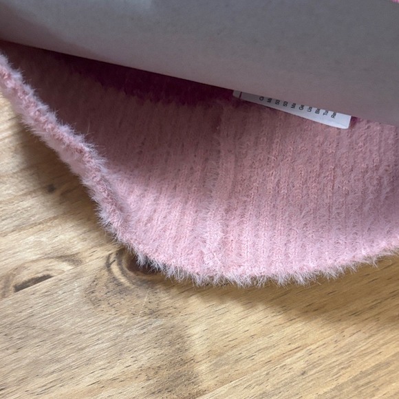 Cuddl Duds Women"s Winter Beanie Hat and Glove Set Pink Fall/Soft OS NEW - Picture 4 of 8